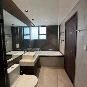 Thuê Diamond Brilliant 142m2